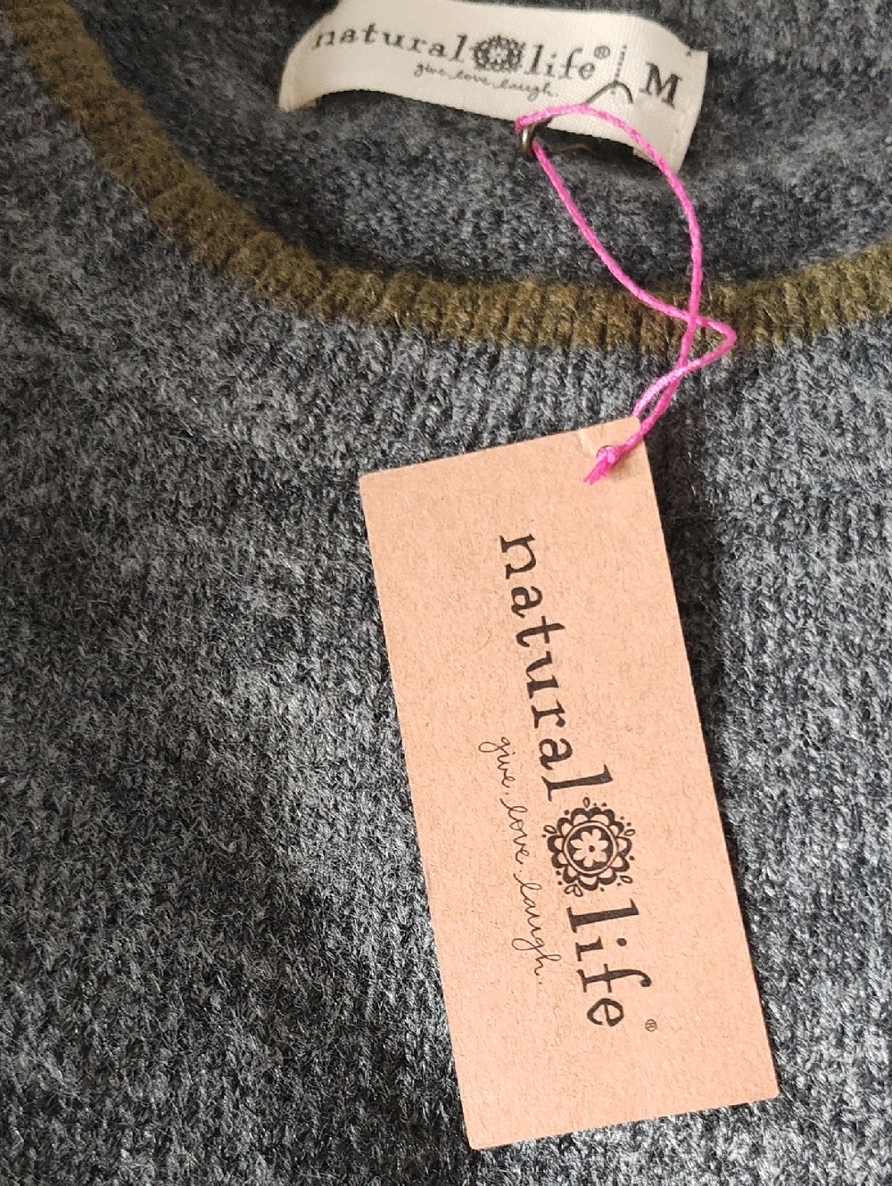 NATURAL LIFE: CHARCOAL CAT ICON SWEATER - Picture 6 of 7